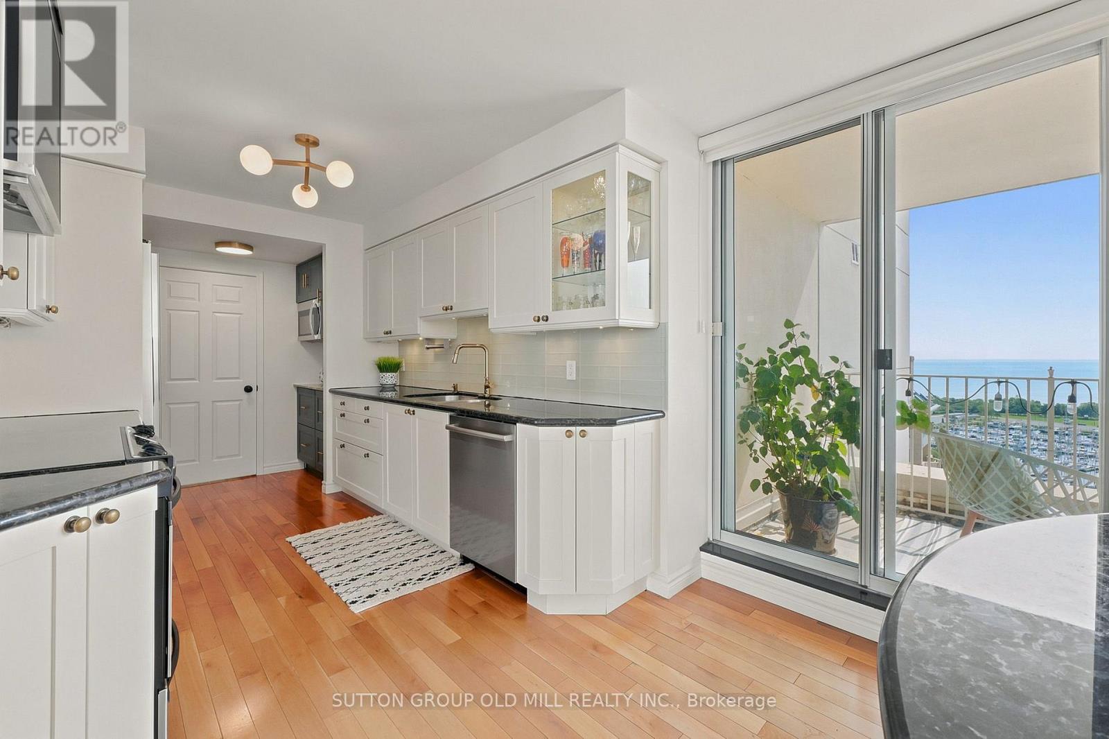 Kitchen - 1908 - 2285 Lake Shore Boulevard W, Toronto, ON - Indoor Photo Showing Kitchen