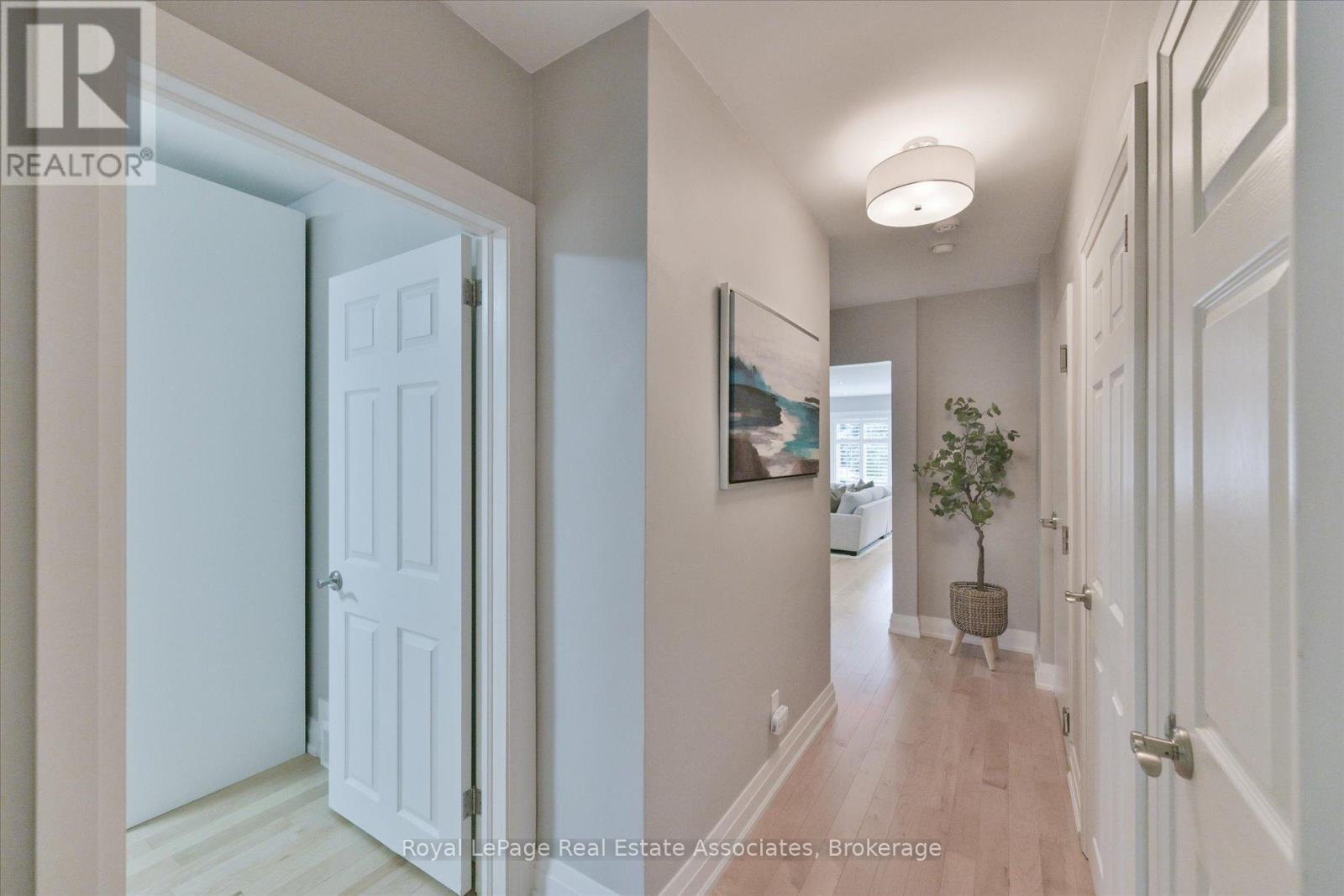 41 Ashbourne Drive, Toronto, ON - Indoor Photo Showing Other Room