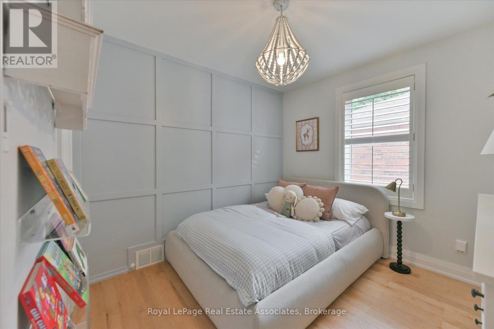 41 Ashbourne Drive, Toronto, ON - Indoor Photo Showing Bedroom