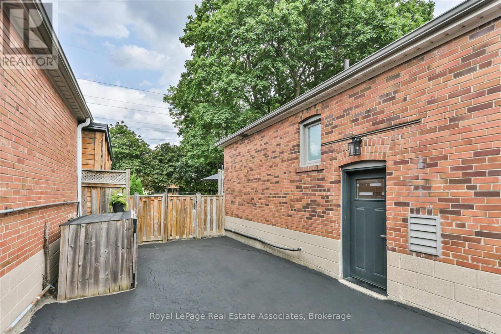 41 Ashbourne Drive, Toronto, ON - Outdoor With Exterior