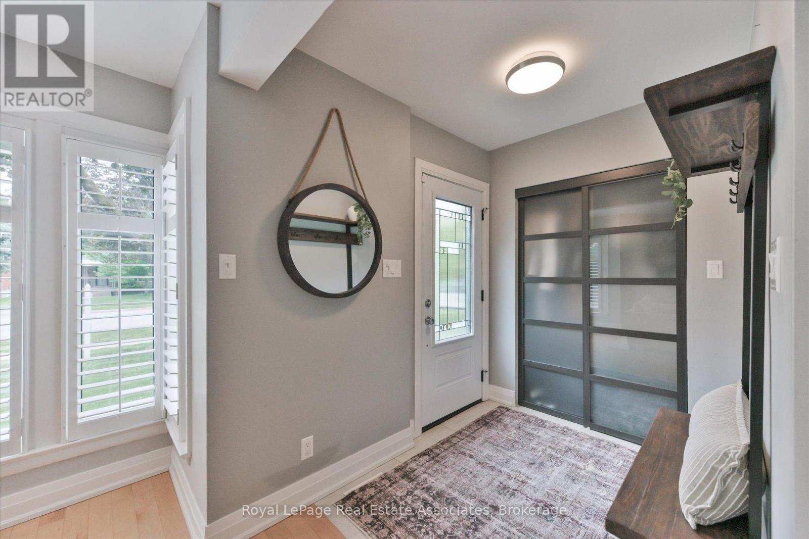 41 Ashbourne Drive, Toronto, ON - Indoor Photo Showing Other Room