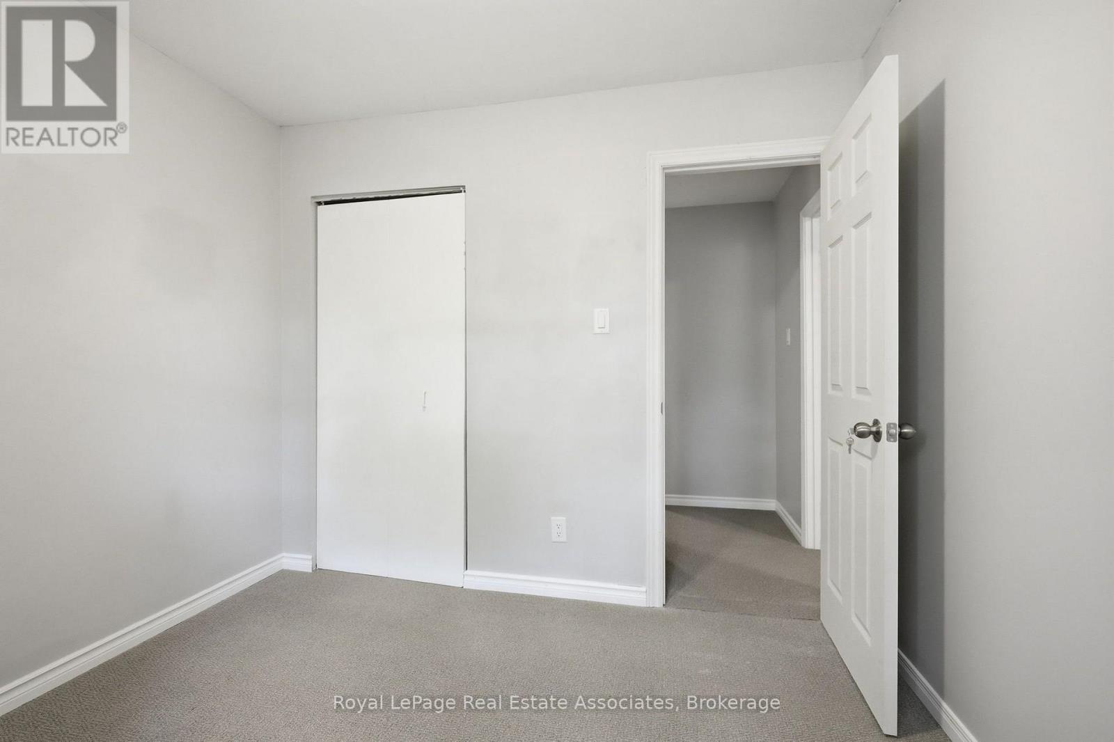 1 - 509 Quiet Place, Waterloo, ON - Indoor Photo Showing Other Room