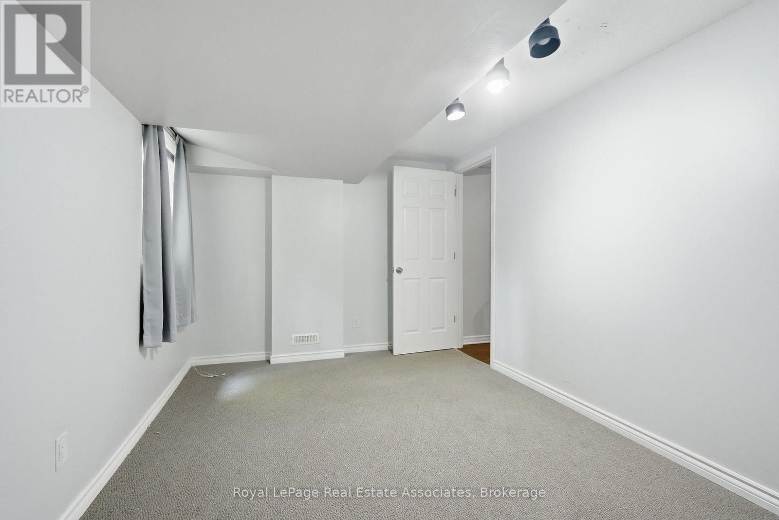 1 - 509 Quiet Place, Waterloo, ON - Indoor Photo Showing Other Room
