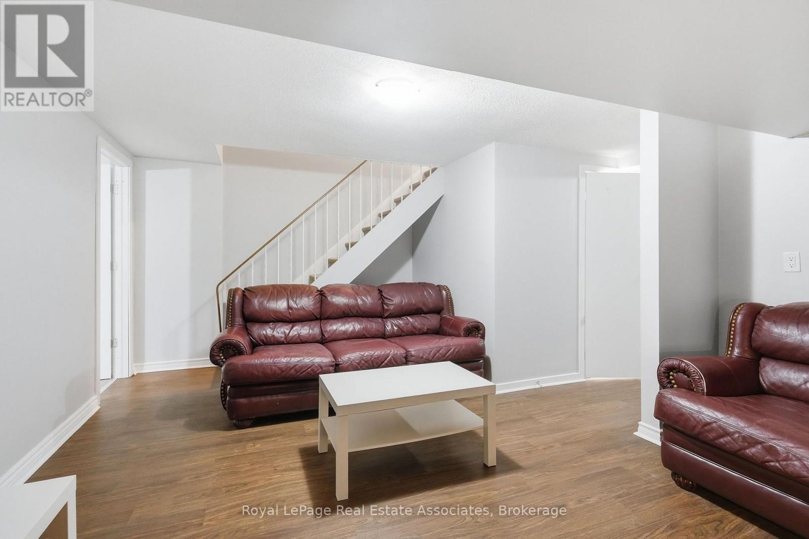 1 - 509 Quiet Place, Waterloo, ON - Indoor Photo Showing Living Room