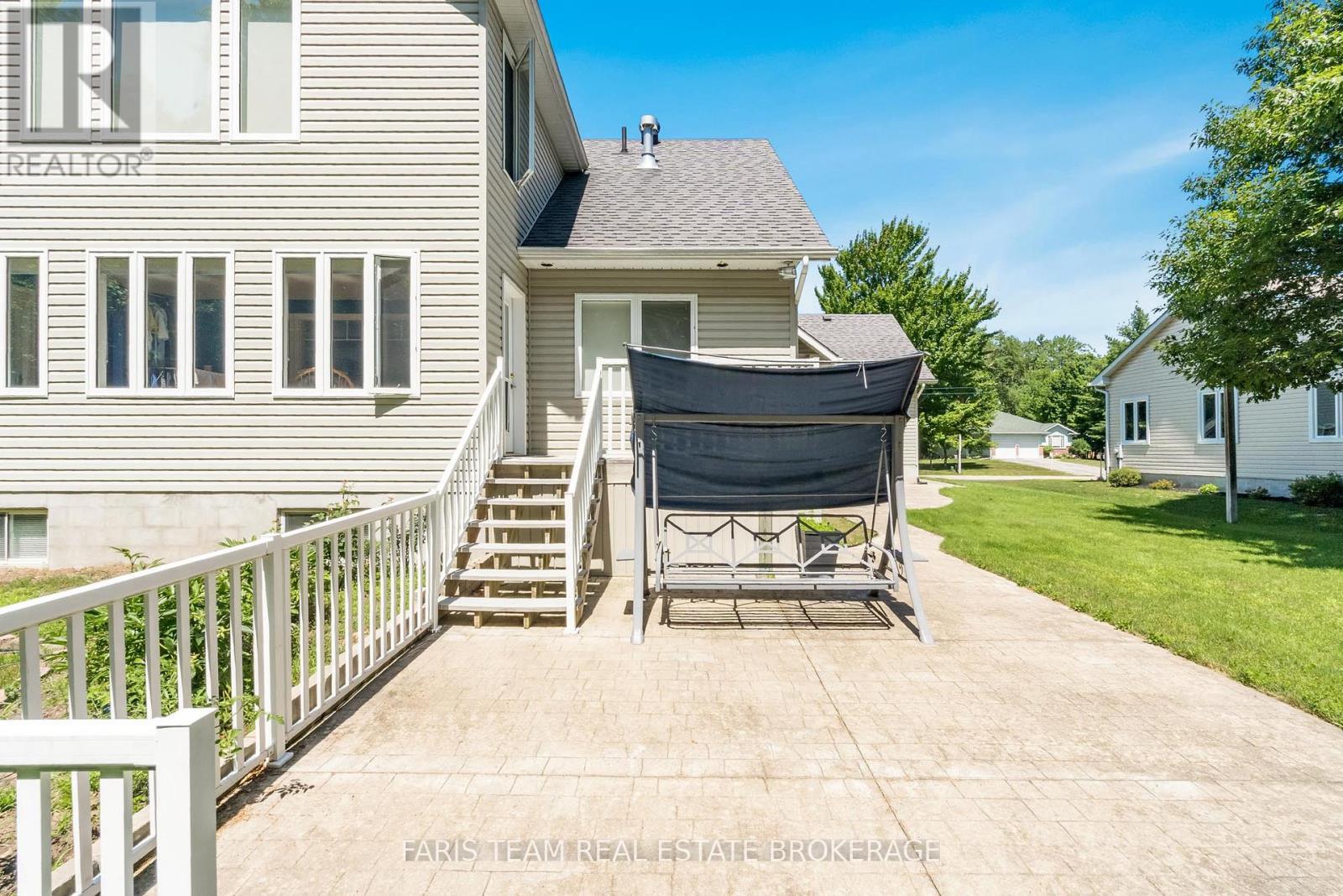 91 Maryjane Road, Tiny, ON - Outdoor With Deck Patio Veranda