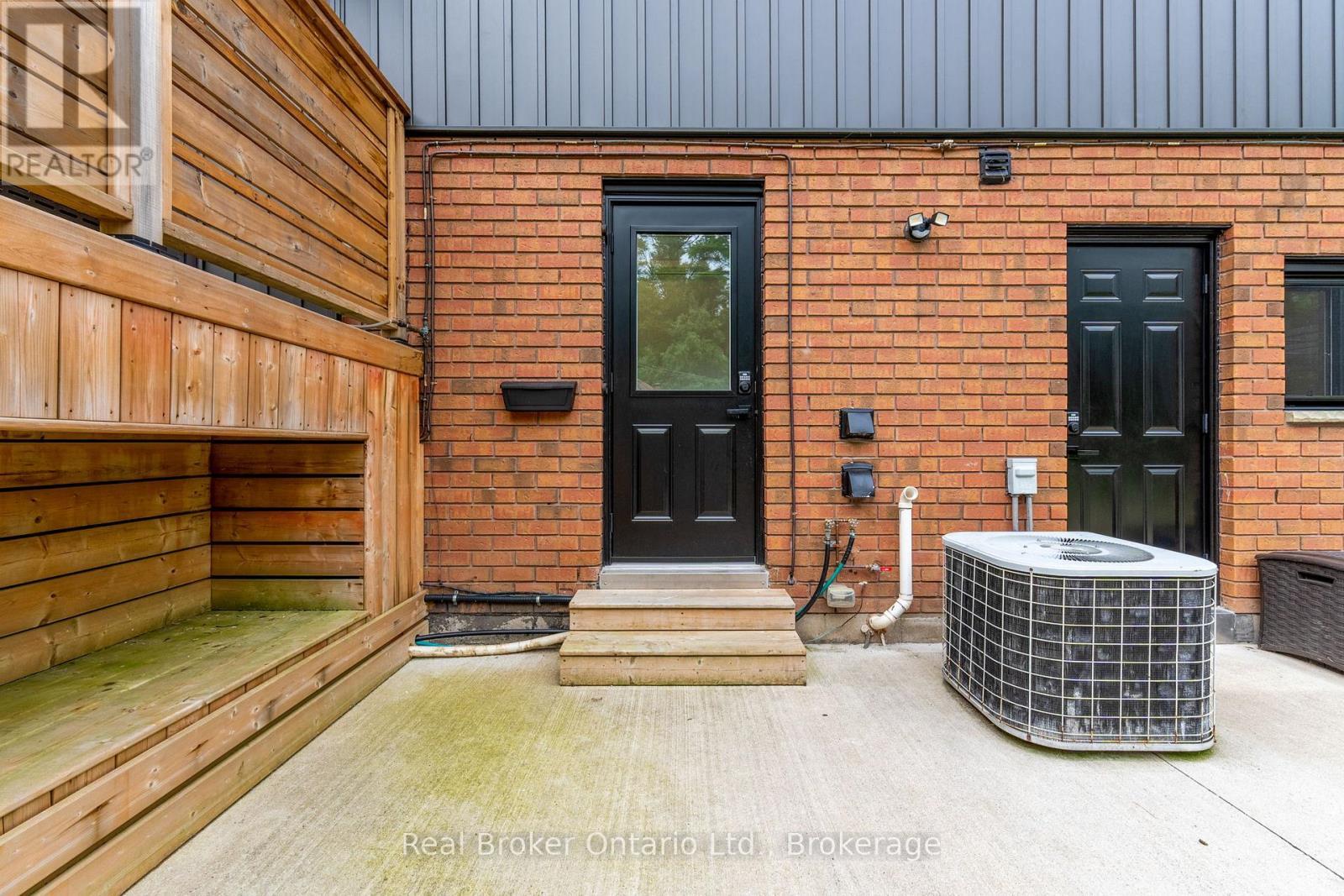 1819 Old Second Road S, Springwater, ON - Outdoor With Exterior