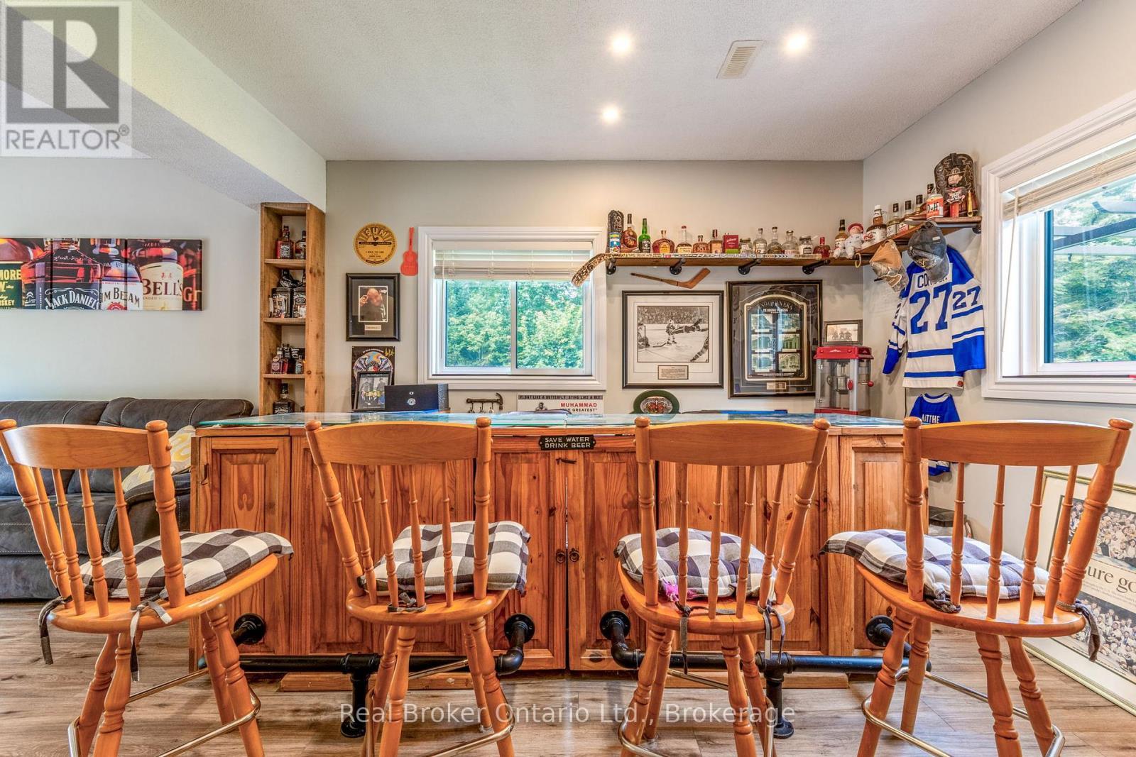 1819 Old Second Road S, Springwater, ON - Indoor