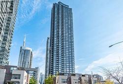 2607 - 11 BRUNEL COURT Toronto, ON M5V 3Y3