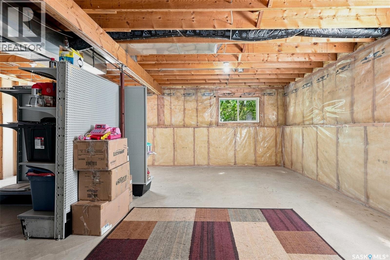 615 Peters Street, Warman, SK - Indoor Photo Showing Basement