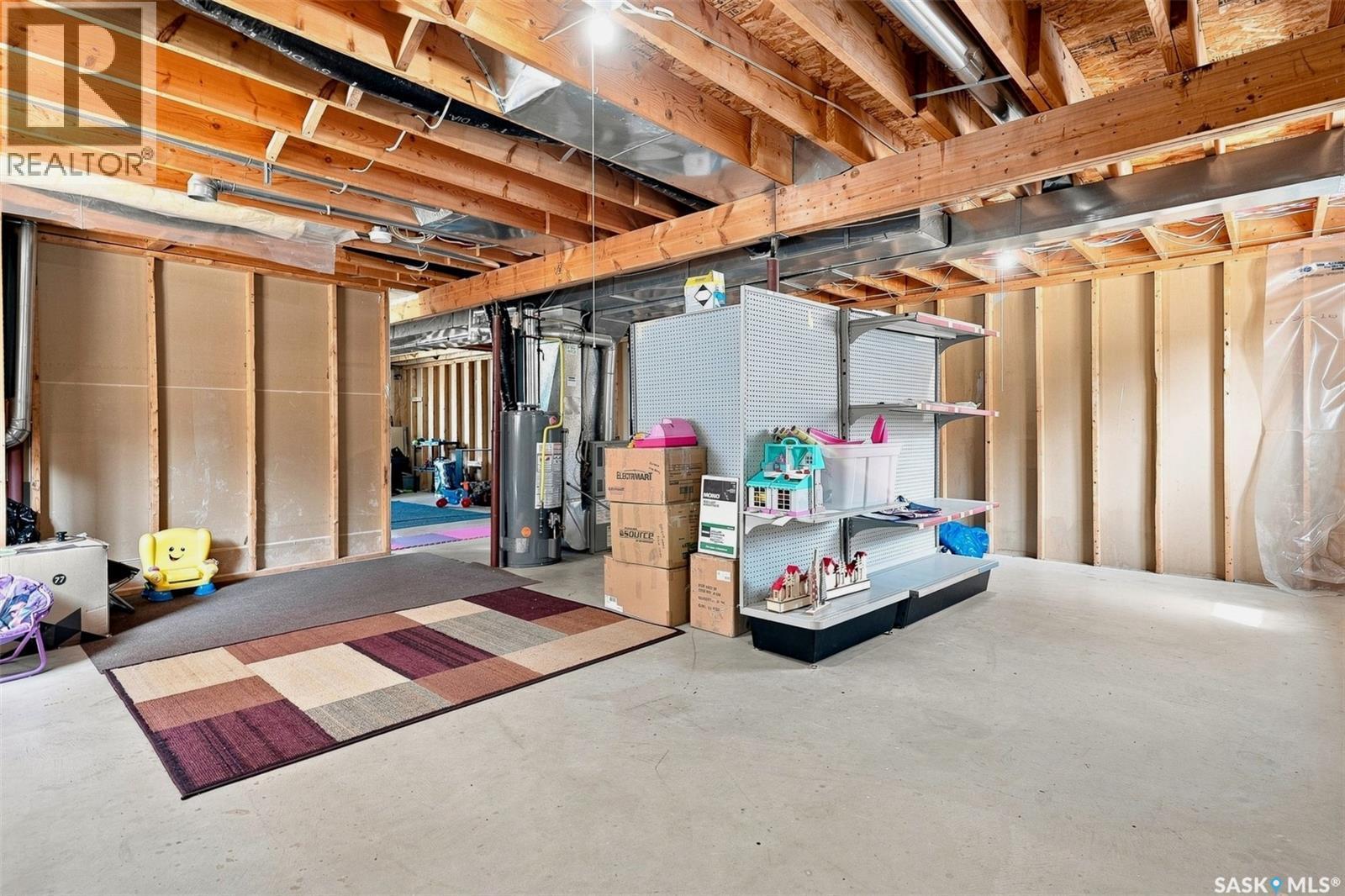 615 Peters Street, Warman, SK - Indoor Photo Showing Basement