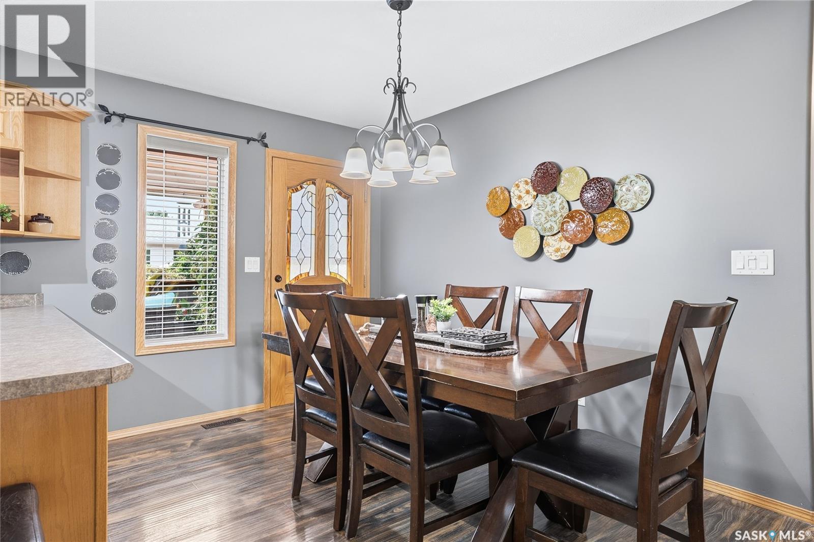 414 Sumner Lane, Saskatoon, SK - Indoor Photo Showing Dining Room