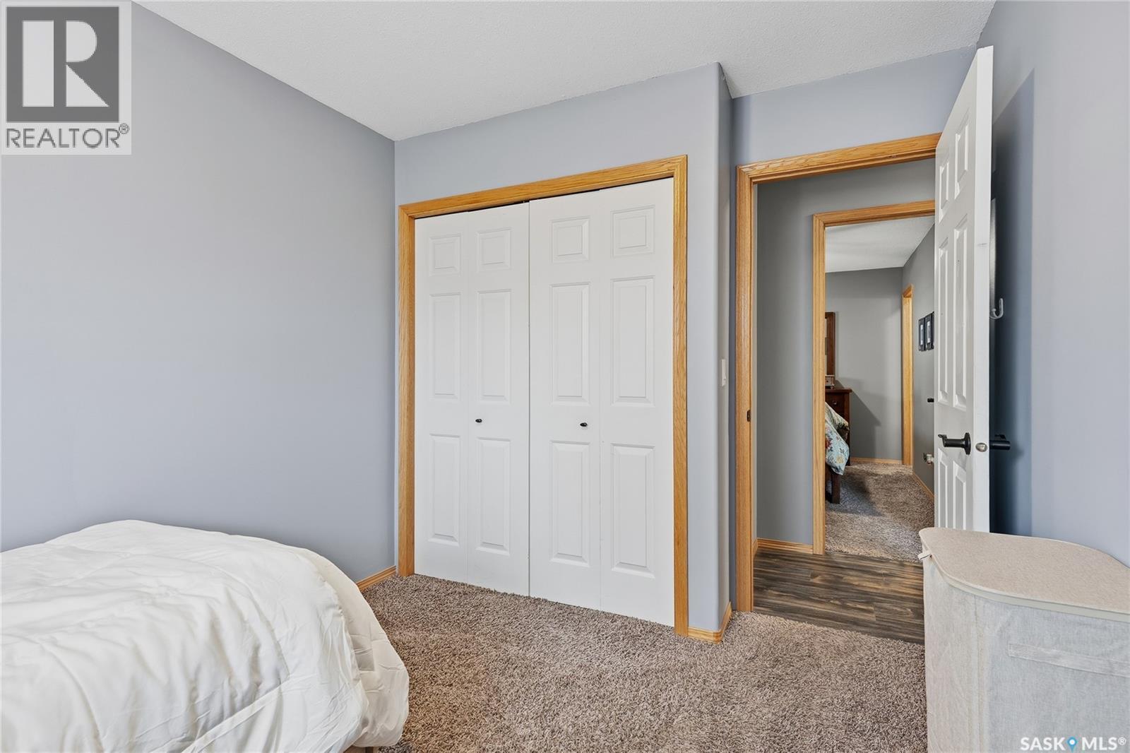 414 Sumner Lane, Saskatoon, SK - Indoor Photo Showing Bedroom