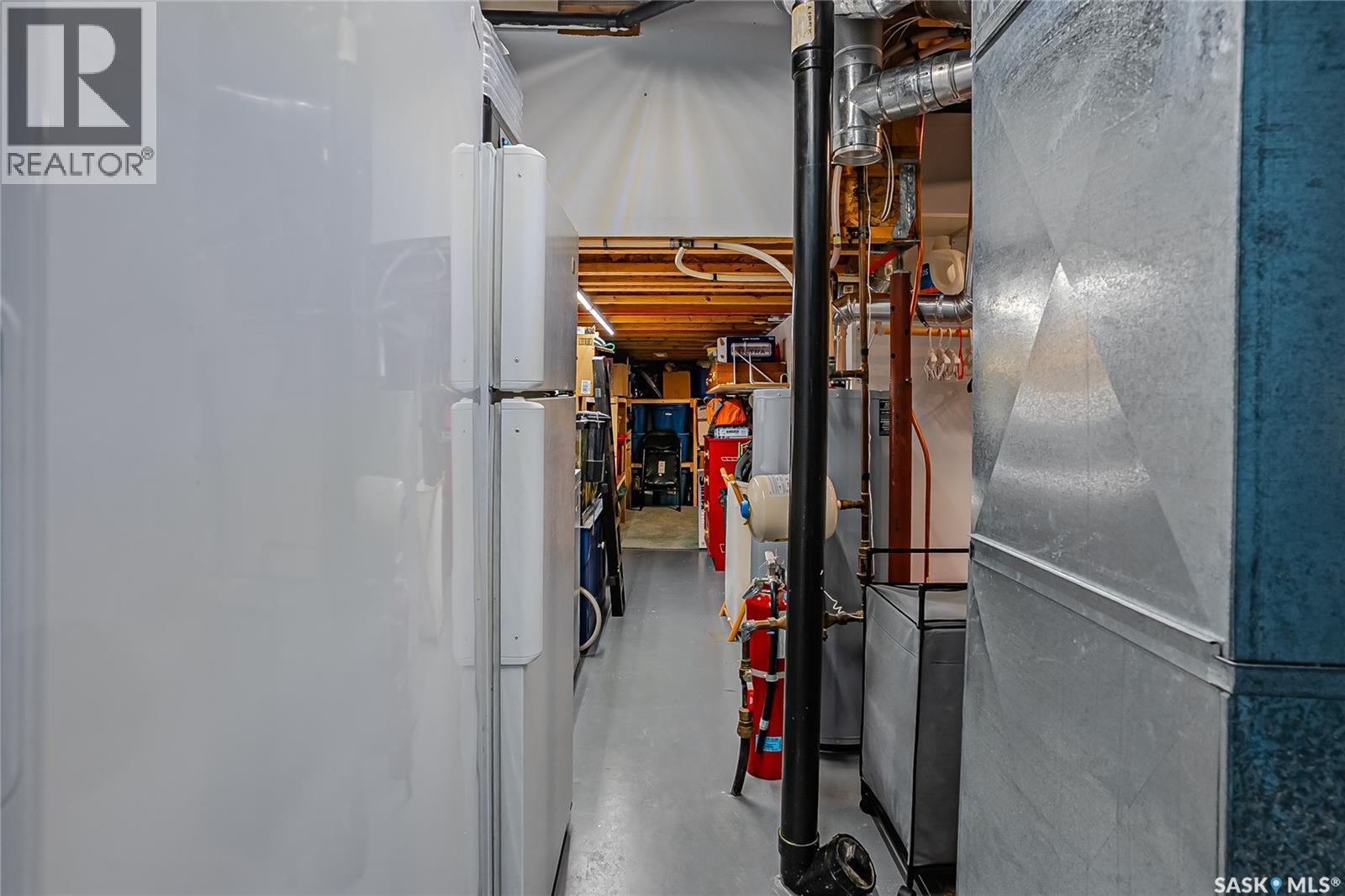 414 Sumner Lane, Saskatoon, SK - Indoor Photo Showing Basement