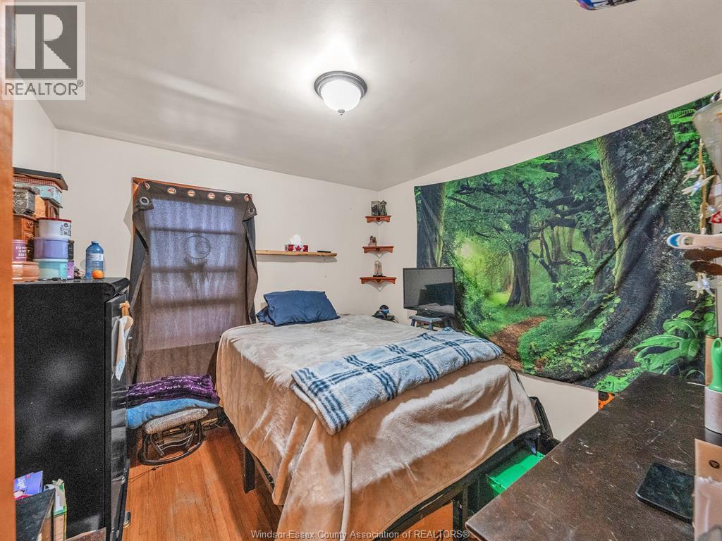 1477 Windermere Road, Windsor, ON - Indoor Photo Showing Bedroom