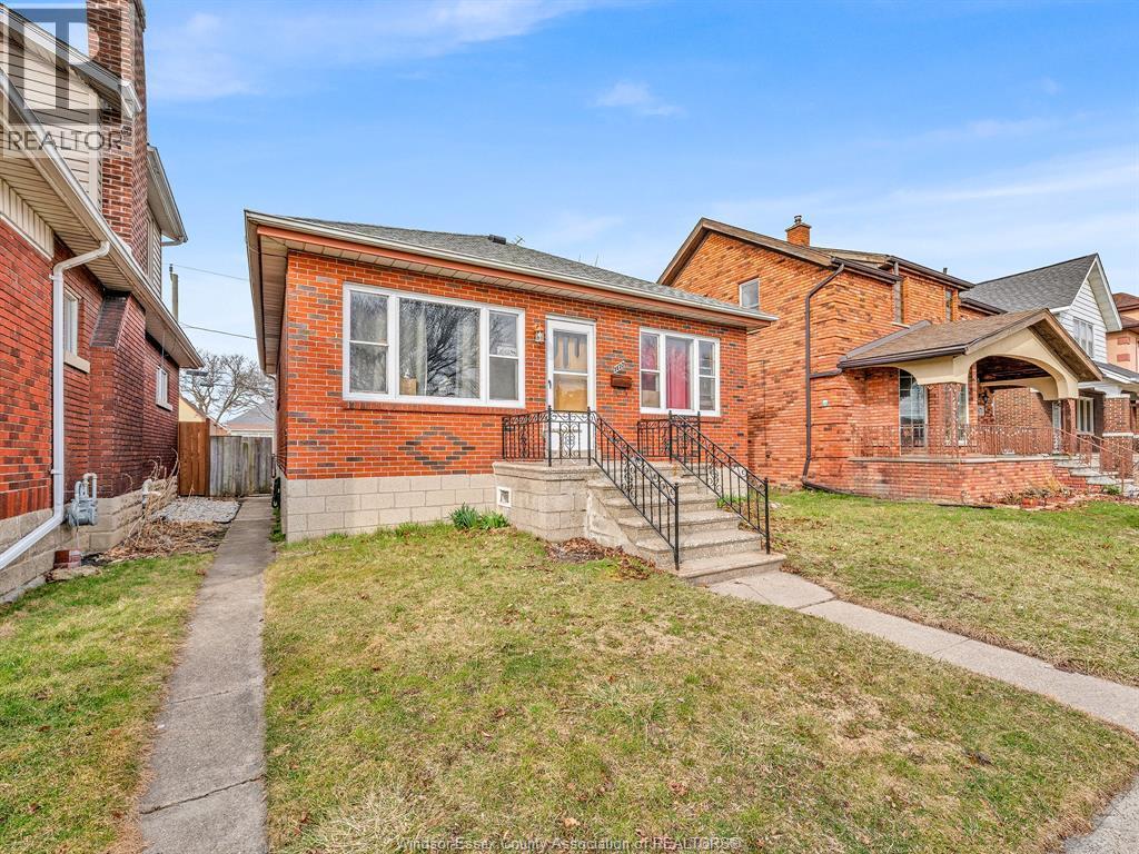 1477 Windermere Road, Windsor, ON - Outdoor With Deck Patio Veranda