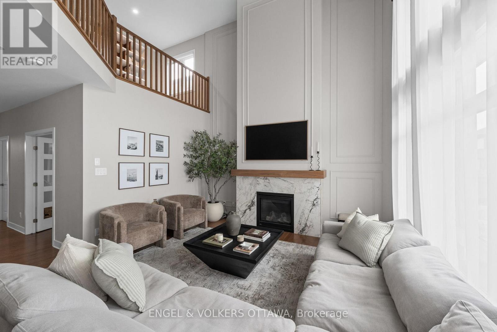 351 Shuttleworth Drive, Ottawa, ON - Indoor Photo Showing Living Room With Fireplace