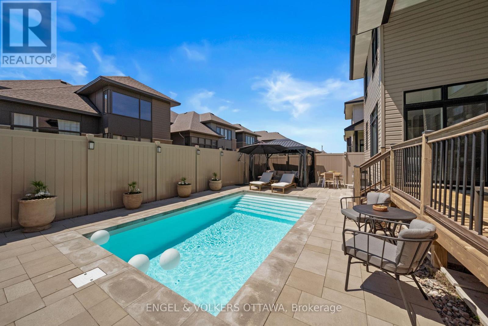 351 Shuttleworth Drive, Ottawa, ON - Outdoor With In Ground Pool With Deck Patio Veranda