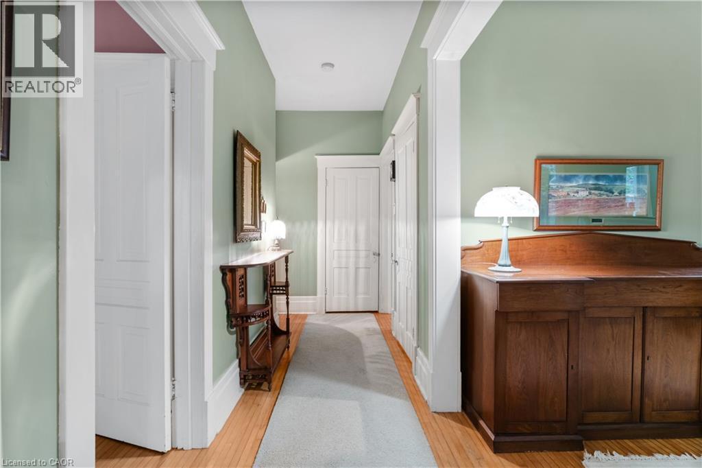 136 Blair Road, Cambridge, ON - Indoor Photo Showing Other Room