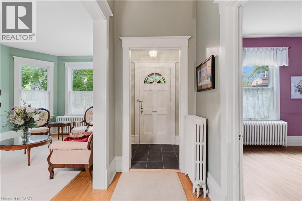 136 Blair Road, Cambridge, ON - Indoor Photo Showing Other Room