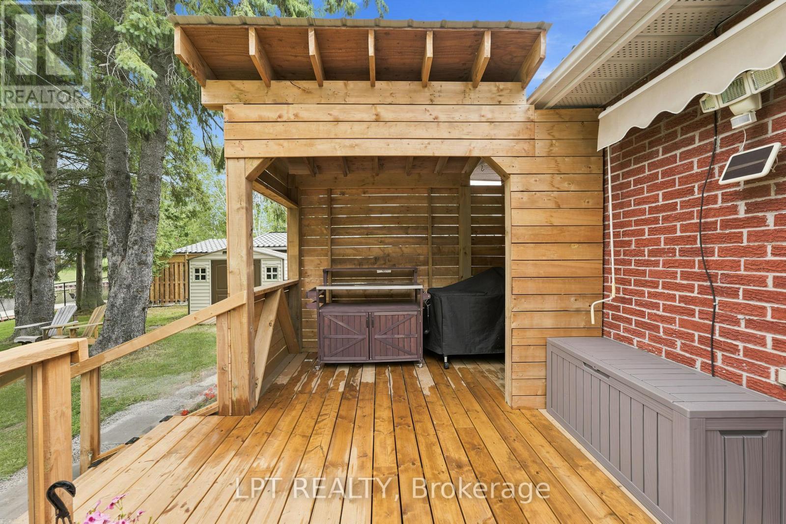 2628 Westshore Crescent, Severn, ON - Outdoor With Exterior