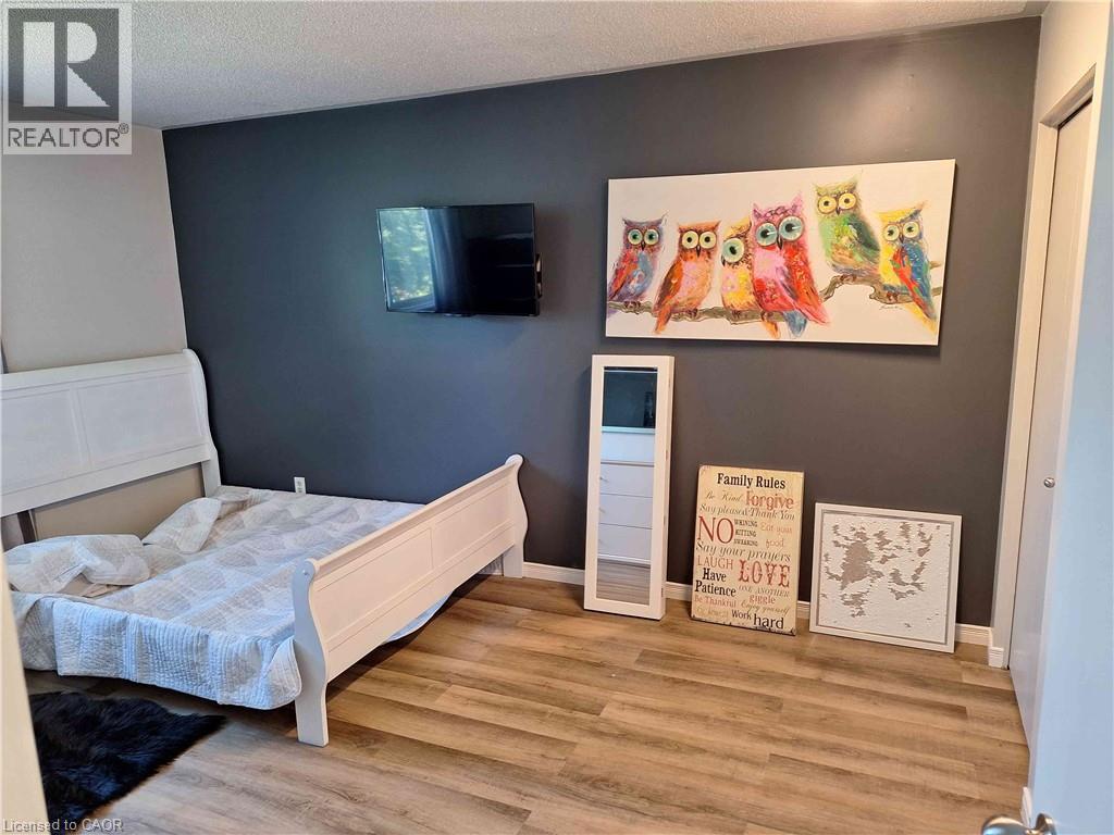 48 Crestlynn Crescent, Simcoe, ON - Indoor Photo Showing Bedroom