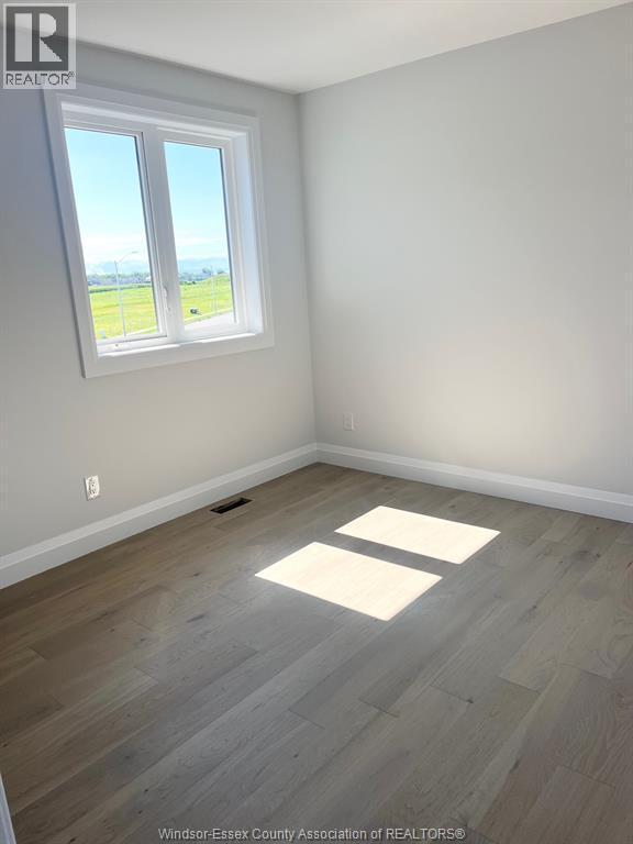 31 Eagle, Leamington, ON - Indoor Photo Showing Other Room