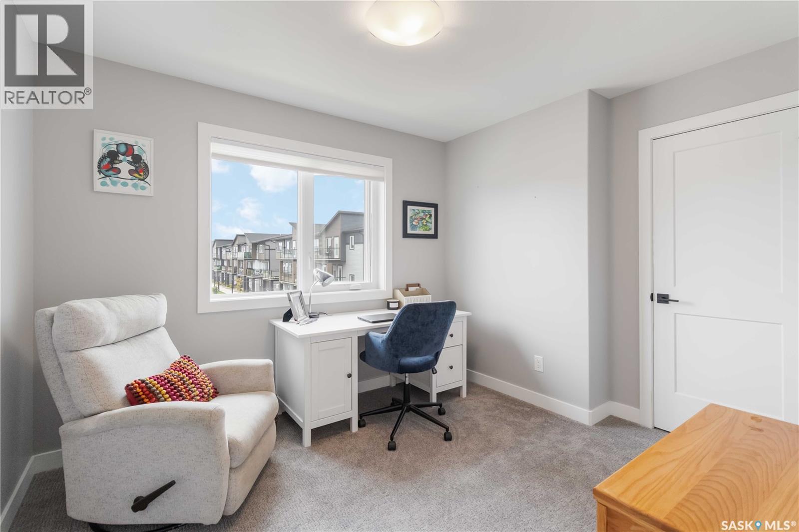 238 Dubois Crescent, Saskatoon, SK - Indoor Photo Showing Office
