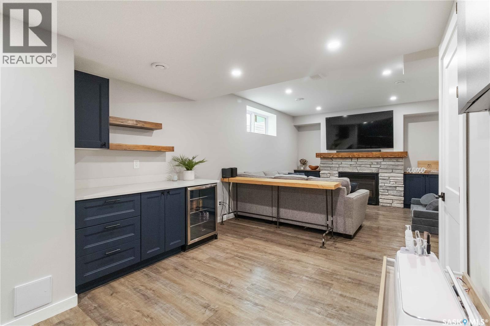 238 Dubois Crescent, Saskatoon, SK - Indoor With Fireplace