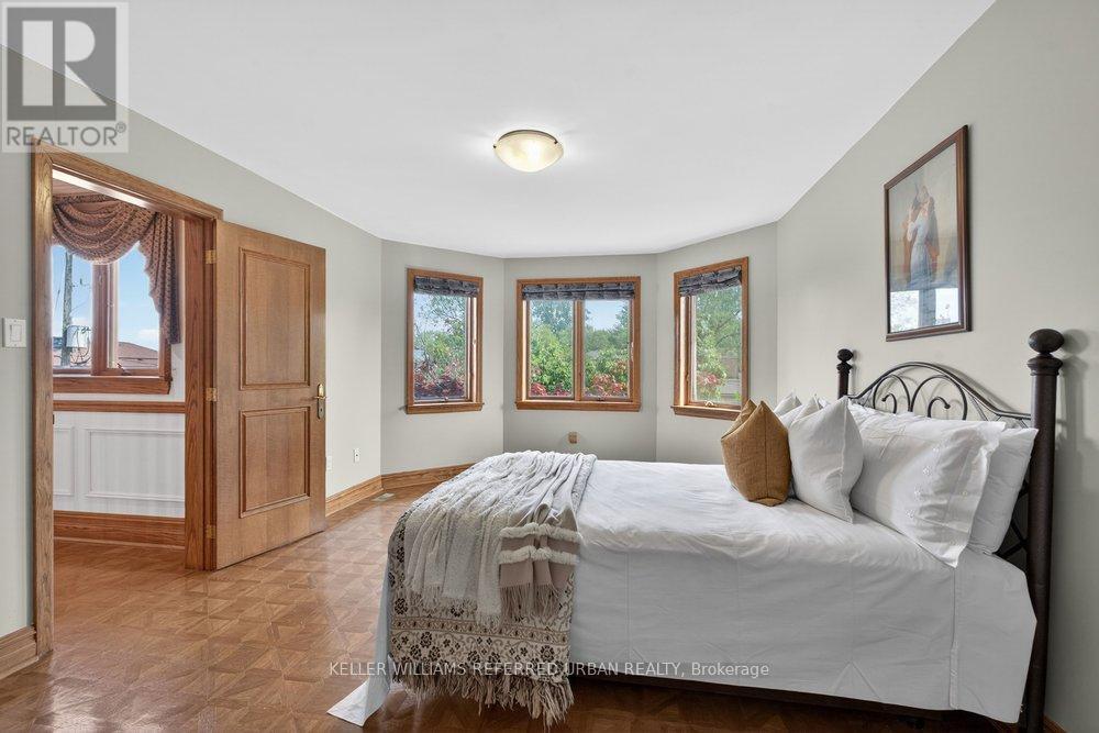 162 Codsell Avenue, Toronto, ON - Indoor Photo Showing Bedroom