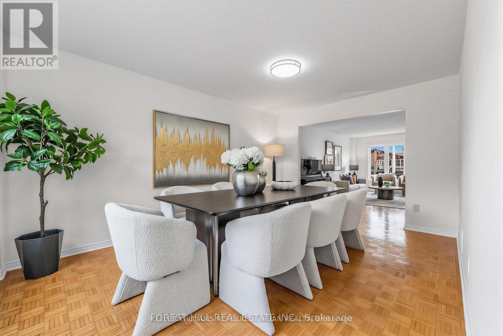 4129 Molly Avenue, Mississauga, ON - Indoor Photo Showing Dining Room