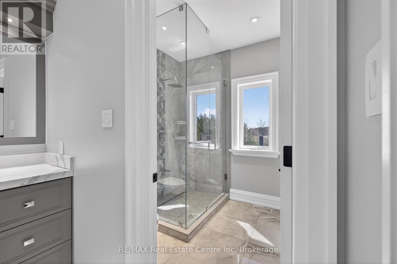 7645 Maltby Road E, Puslinch, ON - Indoor Photo Showing Other Room
