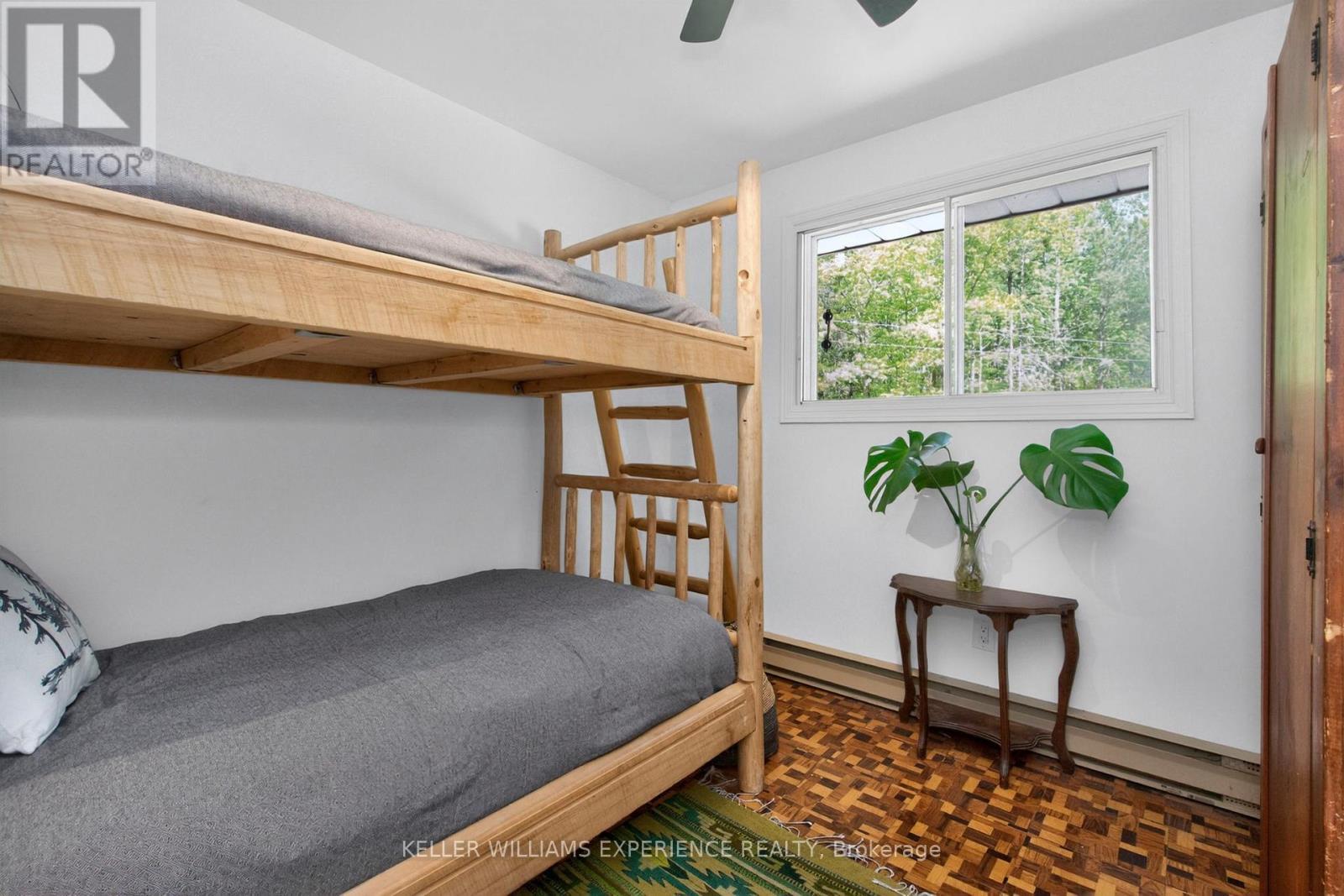 181 Park Road, Tiny, ON - Indoor Photo Showing Bedroom