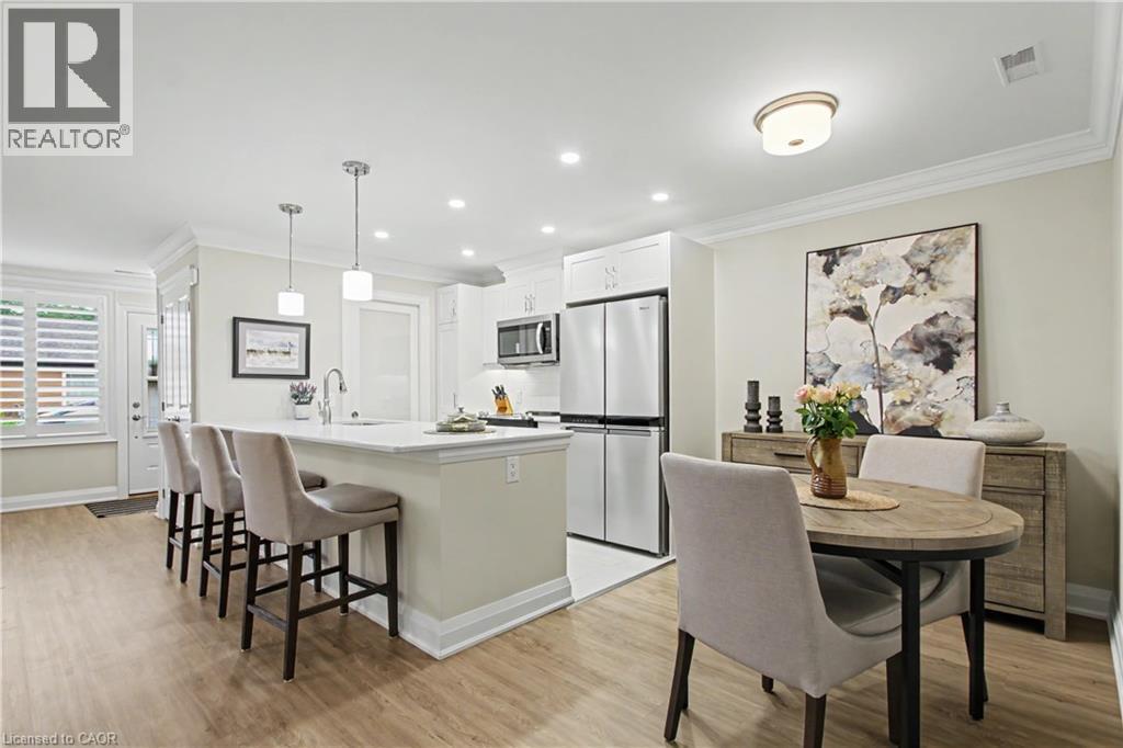 82 Szollosy Circle, Hamilton, ON - Indoor