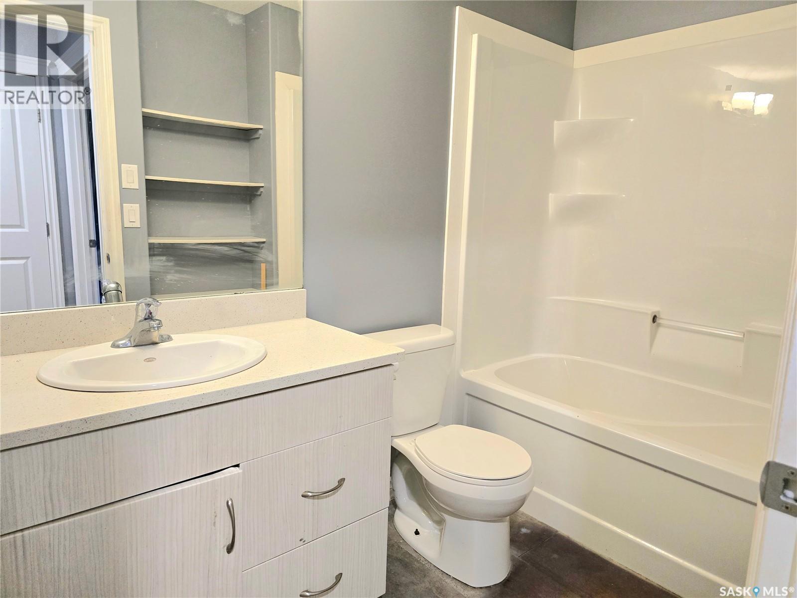 510 110 Akhtar Bend, Saskatoon, SK - Indoor Photo Showing Bathroom
