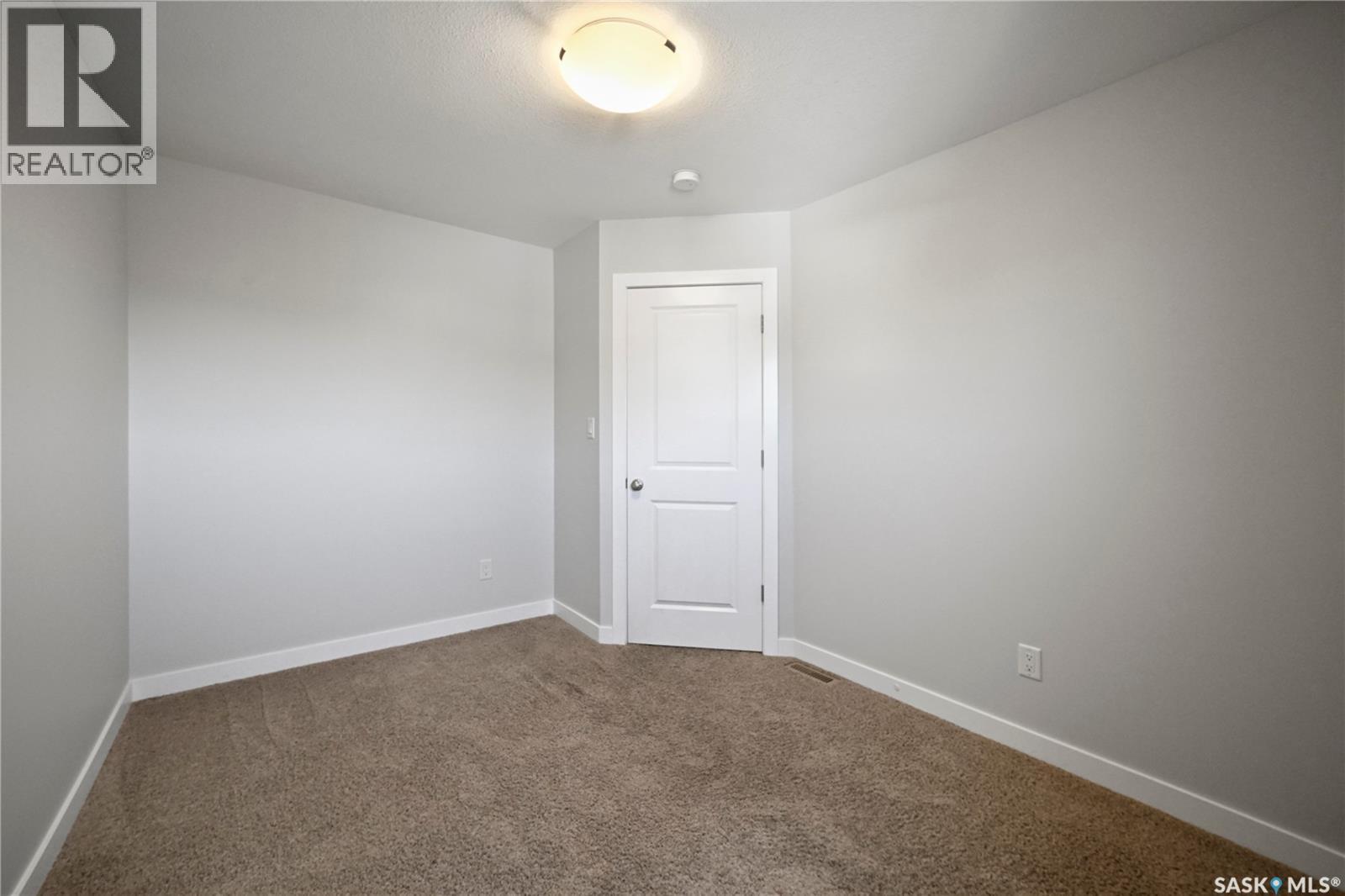 5234 Campling Avenue, Regina, SK - Indoor Photo Showing Other Room