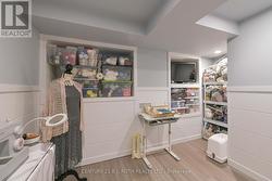 Hobby/Flex Room - 