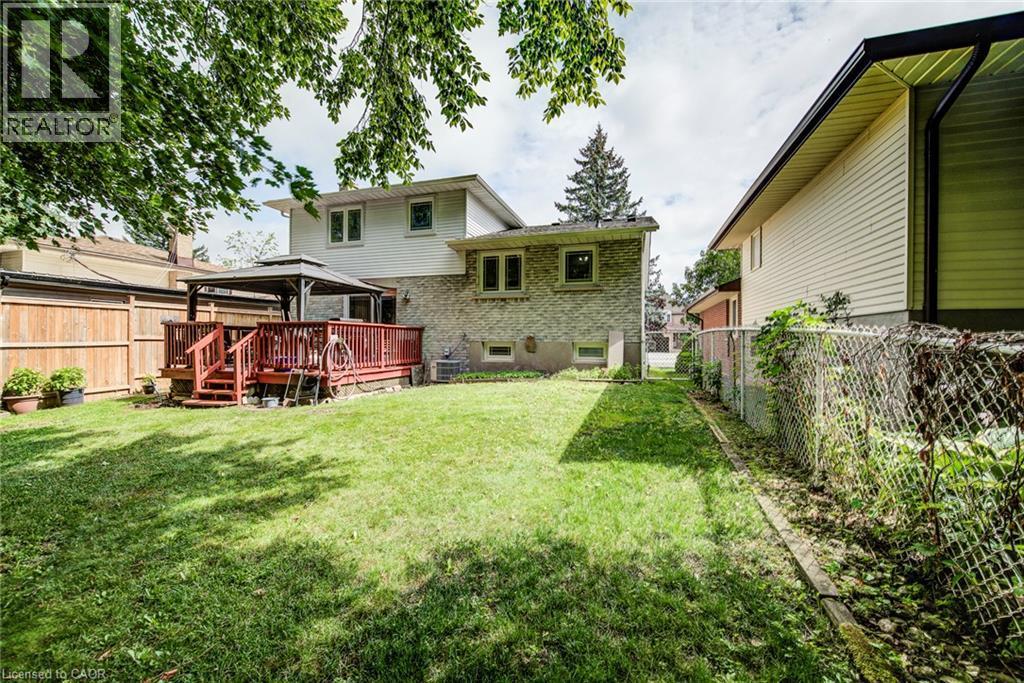 282 Driftwood Drive, Kitchener, ON - Outdoor