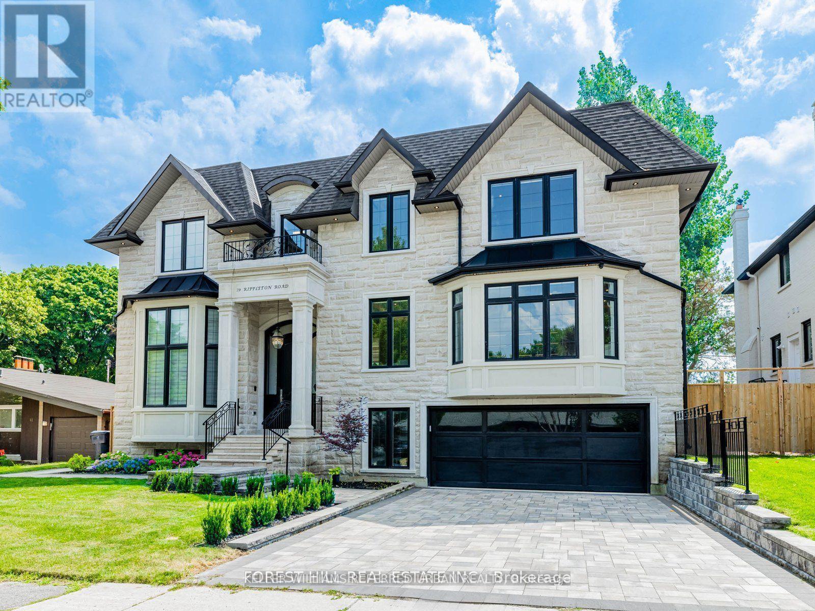 39 Rippleton Road, Toronto, ON - Outdoor With Facade