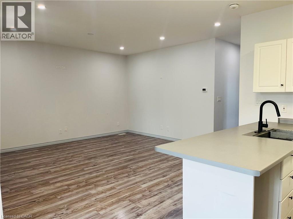 83 Keewatin Avenue, Kitchener, ON - Indoor Photo Showing Other Room