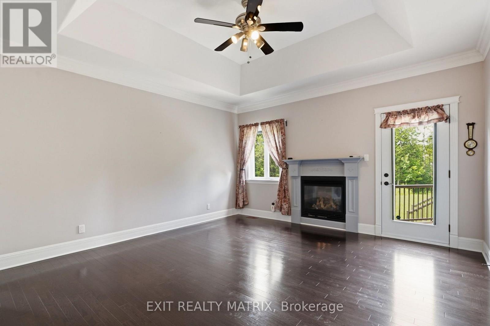 501 Du Parc Road, Champlain, ON - Indoor Photo Showing Other Room With Fireplace
