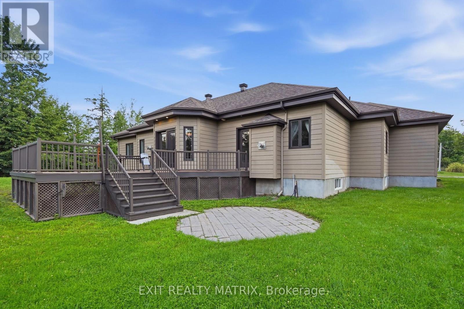 501 Du Parc Road, Champlain, ON - Outdoor With Deck Patio Veranda