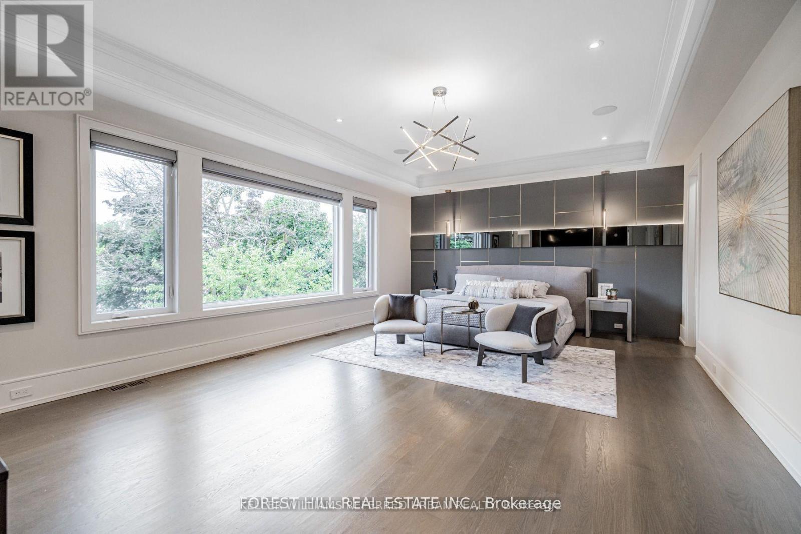 49 Ravenscroft Circle, Toronto, ON - Indoor