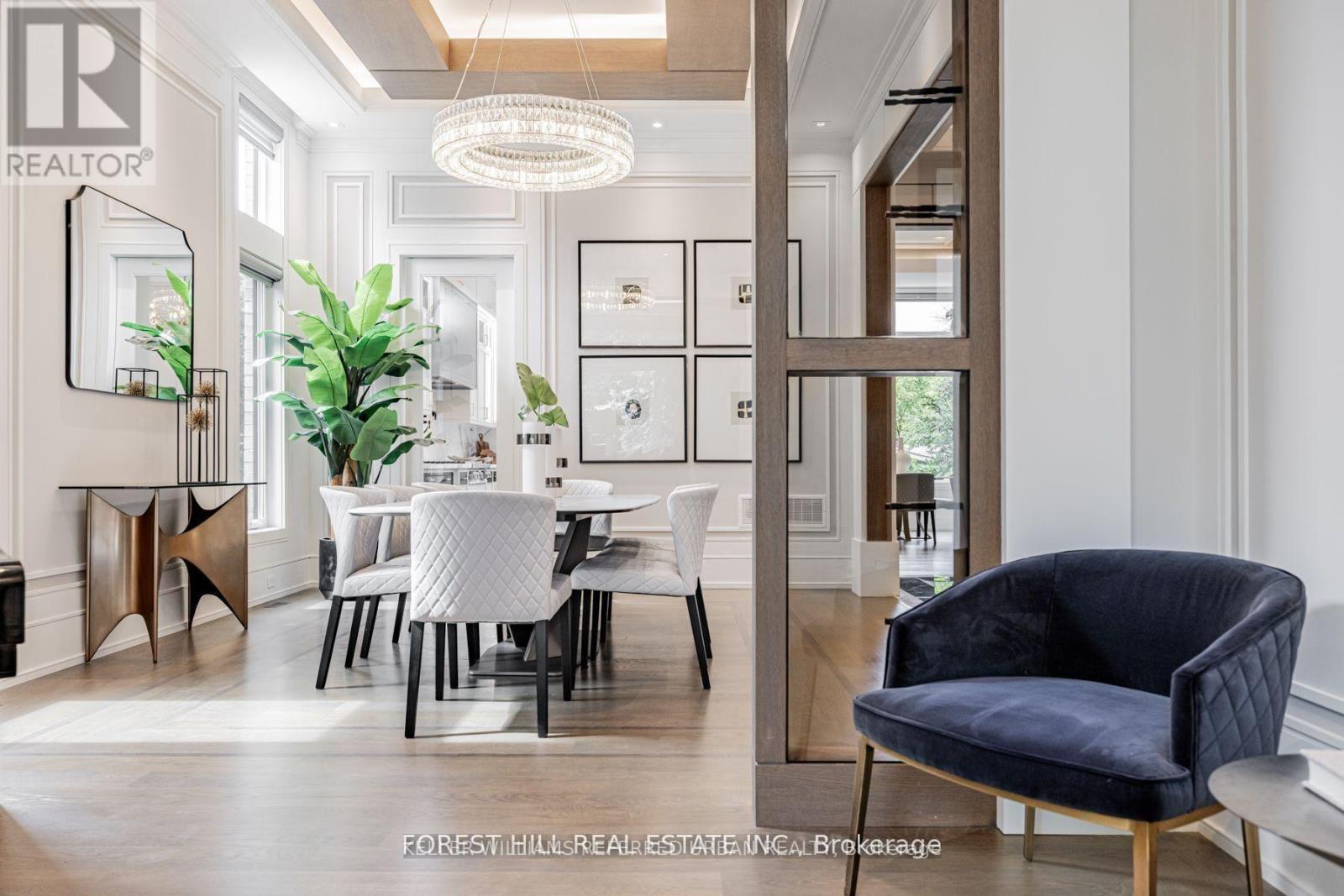 49 Ravenscroft Circle, Toronto, ON - Indoor