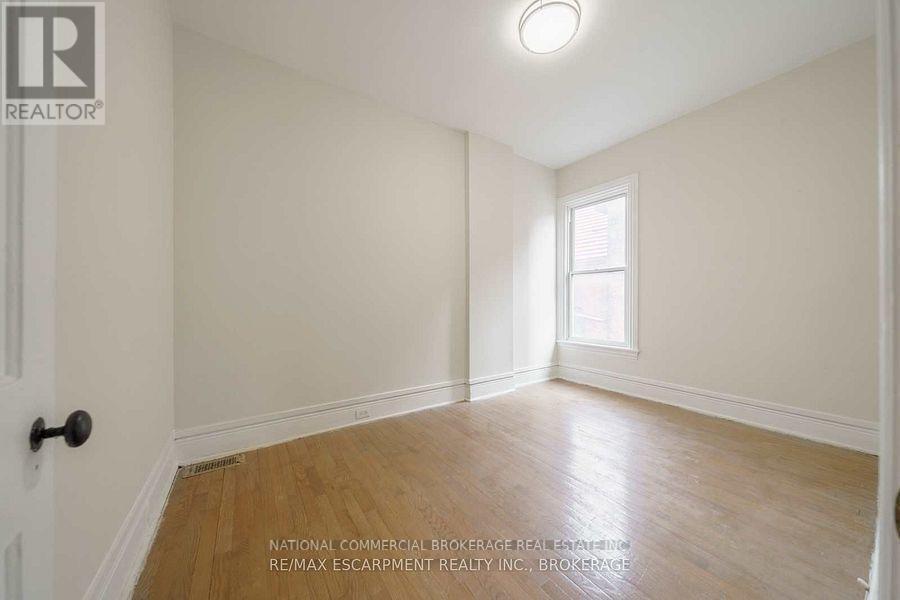 138 Victoria Avenue N, Hamilton, ON