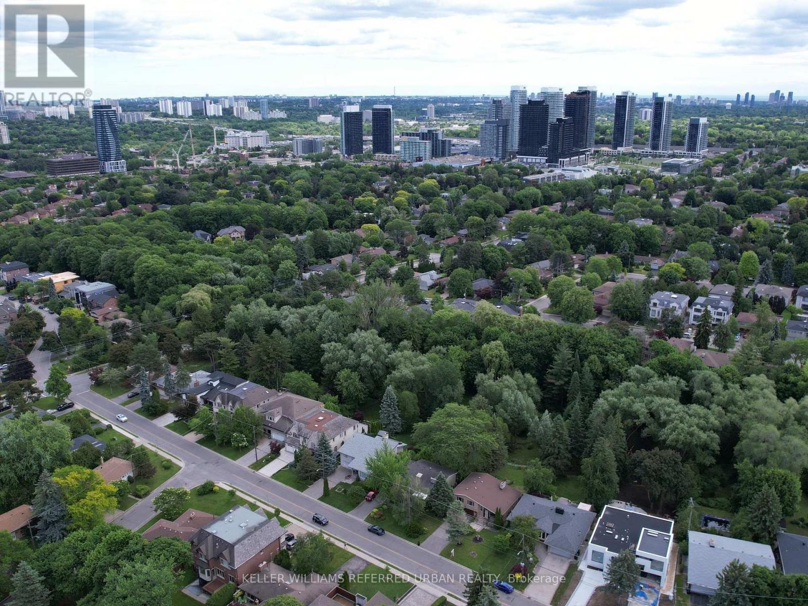 91 Citation Drive, Toronto, ON - Outdoor With View
