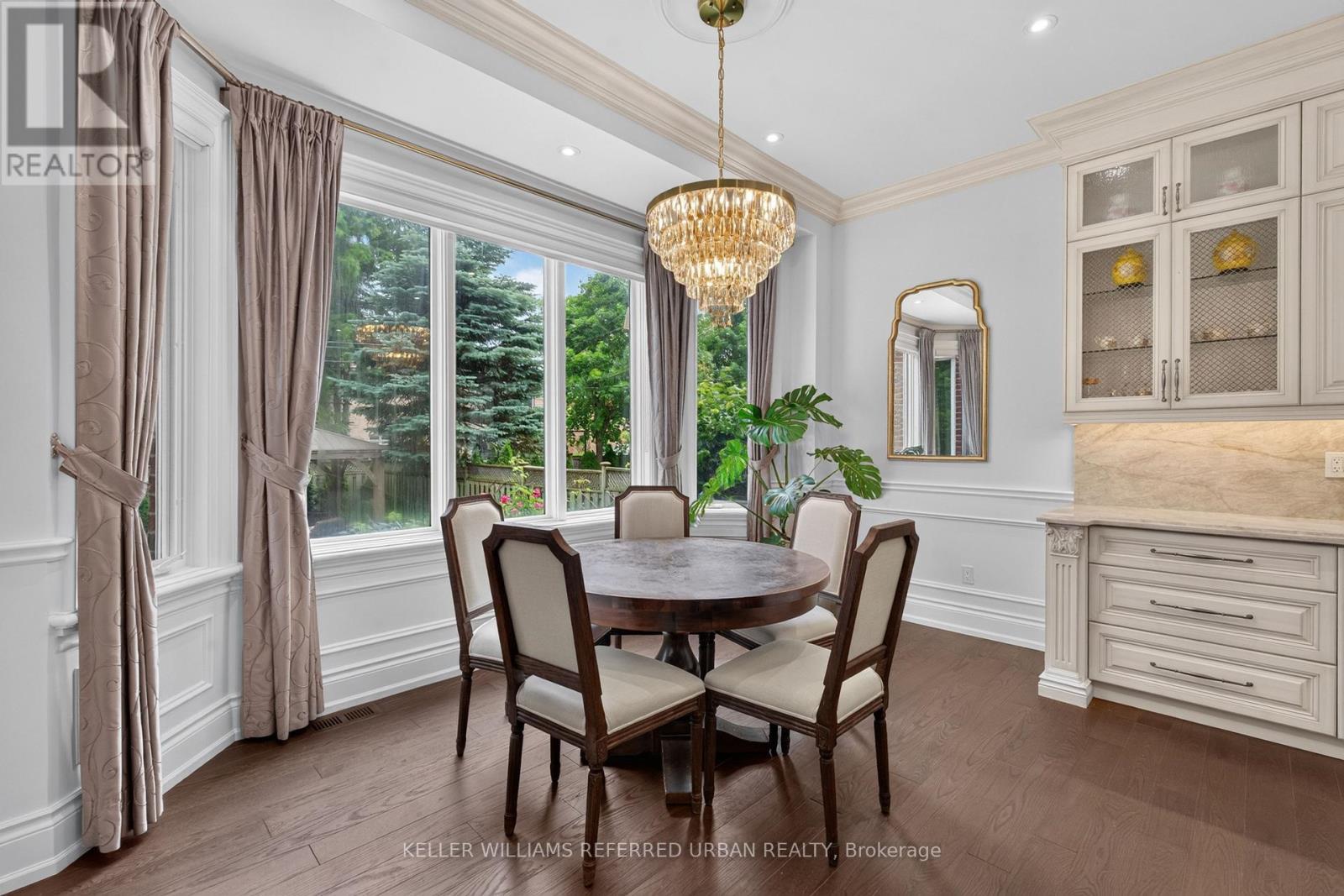 59 Munro Boulevard, Toronto, ON - Indoor Photo Showing Dining Room
