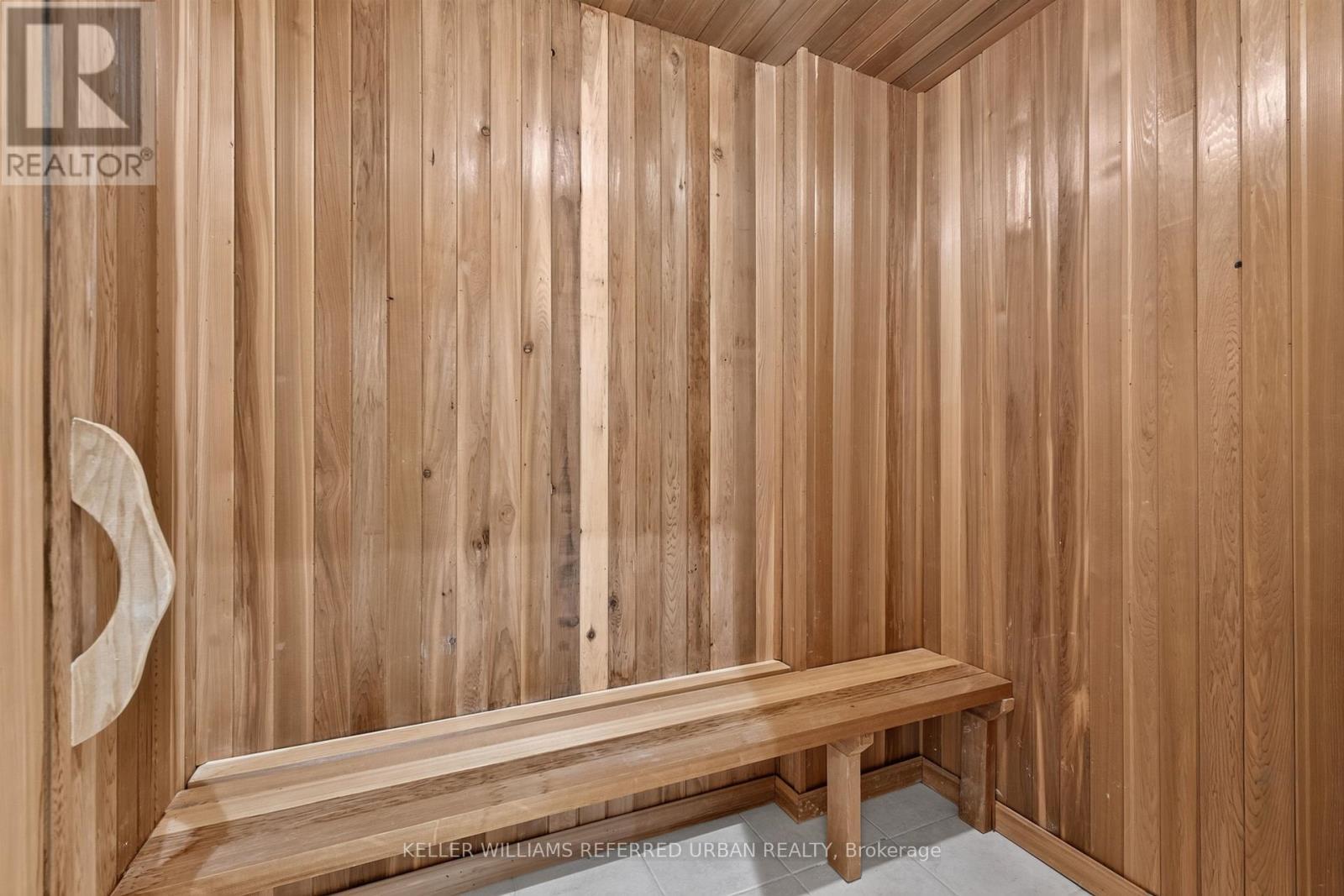 59 Munro Boulevard, Toronto, ON - Indoor Photo Showing Other Room