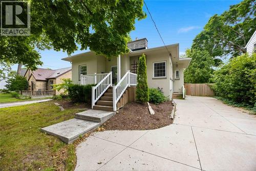 751 ROSS AVENUE  Sarnia, ON N7T 1K4