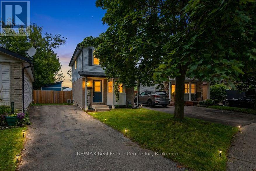 148 Carter Crescent, Cambridge, ON - Outdoor