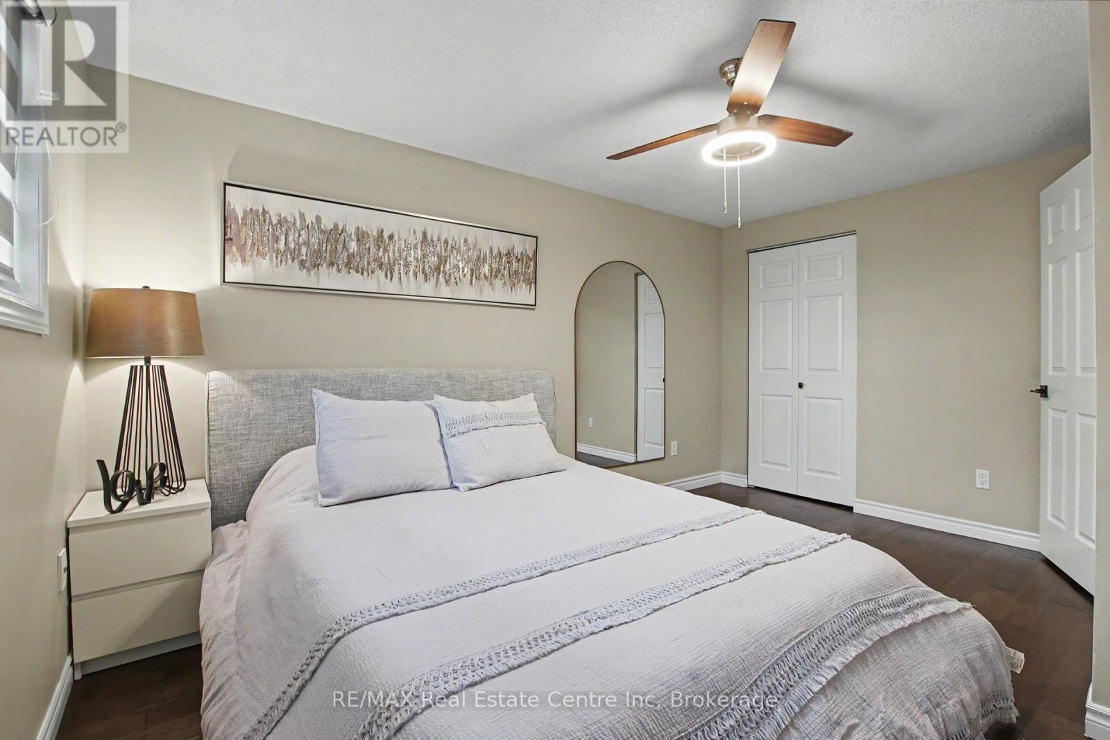 148 Carter Crescent, Cambridge, ON - Indoor Photo Showing Bedroom